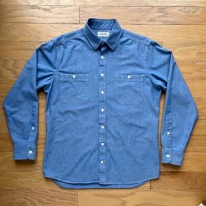 Taylor Stitch The California in Everyday Blue Chambray (size 40)